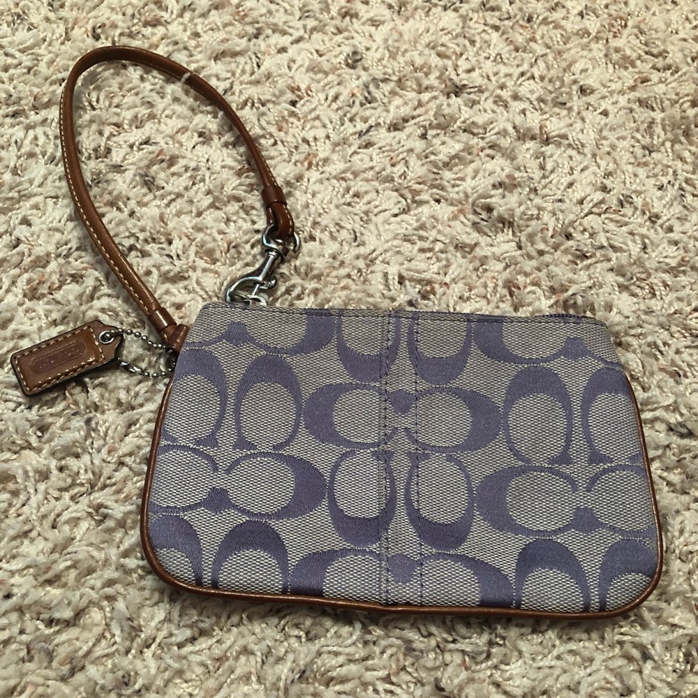 Coach wristlet purple signature pattern